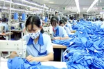 Biển Đông nóng: Hàng hóa trong nước “lên ngôi”?