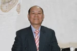 Cán bộ mà không giáo dục được người nhà thì ra xã hội làm được gì?