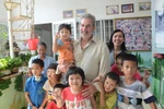 Nuôi con nuôi là nhân đạo, nhưng phải minh bạch và đúng luật