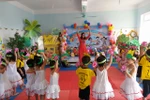 Hà Tĩnh để hàng nghìn cháu chưa được đến trường là trái với Hiến pháp