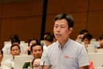 Lùi áp dụng chương trình, sách giao khoa mới là thận trọng, đúng đắn