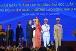 Đại học Luật Hà Nội vinh dự nhận Huân chương Lao động hạng Nhất!