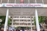 Đại học Sư phạm Hà Nội cho tuyển sinh cận chuyên ồ ạt, thu bộn tiền