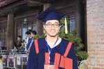 "Ngành y là ăn tranh thủ, ngủ khẩn trương, ế là chuyện bình thường"