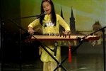 Cô bé 10 tuổi gảy đàn tranh đáng yêu ở Got Talent