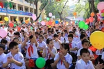 Nhà trường đâu phải là túi chứa của xã hội