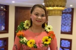 Học sinh đạp xe 7km đến tặng tôi ống cơm lam nhân ngày 20/11
