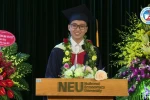 Xúc động lễ trao bằng tốt nghiệp của Trường Đại học Kinh tế Quốc dân