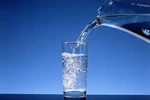 Tại sao không nên uống nước đun sôi nhiều lần?