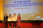 Đoạt cú đúp Huy chương, Nguyễn Phương Thảo được nhận Huân chương Lao động