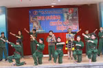 Trường Hà Nội- Thăng Long biểu diễn văn nghệ chào mừng chiến thắng Điện Biên