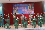 Trường Hà Nội- Thăng Long biểu diễn văn nghệ chào mừng chiến thắng Điện Biên