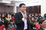 Chánh án Tòa án nhân dân tối cao giao lưu với sinh viên ngành luật