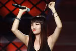 Văn Mai Hương đột ngột gợi cảm tại Vietnam Idol
