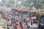 Con người tiếp tục cảnh giác với bạo lực và tội ác, tự mình bảo vệ lấy mình