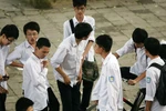 Nếu thầy cô biết ứng xử đúng mực thì nghề giáo đâu đến nỗi "bạc như vôi"