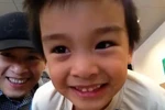 Clip Lam Trường khoe con trai 'cực kute' trên facebook