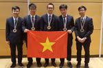 Cả 5/5 thí sinh đều đoạt Huy chương Olympic Vật lí quốc tế 2018