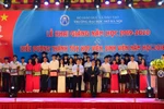 Đại học Mở Hà Nội trao gần 6 tỷ đồng học bổng trong lễ khai giảng