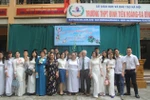 Ảnh: Lễ tri ân và trưởng thành học sinh khối 12 của trường THPT Đinh Tiên Hoàng