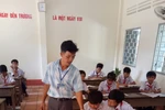Chục năm bám đảo, quà tết thầy cô cũng chỉ gói quà 50 nghìn đồng