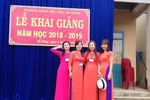 Cô giáo vượt 130 cây số mang âm nhạc đến với học trò nghèo