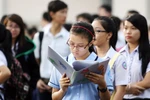 Phụ huynh băn khoăn với kế hoạch thi vào lớp 10 ở Hà Nội từ năm 2019 