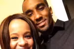 Con gái Whitney Houston yêu... anh nuôi