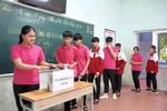 Dạy học trò tương thân tương ái, chớ có đặt chỉ tiêu bổ đầu đóng góp bao nhiêu