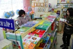 Nếu vì học sinh thì trong cùng một địa bàn nên thống nhất một bộ sách giáo khoa