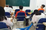 Đừng nôn nóng ép thành tích học tập của các em sau ngày trở lại trường