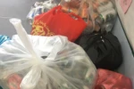 Lớp học biến thành nơi thu gom phế liệu thế này (Ảnh: Đỗ Quyên)