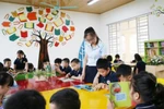 Công việc nhiều, áp lực nhưng chế độ đãi ngộ nhà giáo chưa xứng đáng (Ảnh minh họa: http://moet.gov.vn)