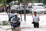 Khu vực toà nhà cao nhất VN- Keangnam bị "cô lập" nhiều giờ vì mưa lớn