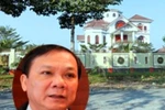 Ông Truyền từng đuổi người biếu chiếc cặp chứa hàng xấp USD