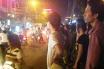 Đứa con “khùng” đánh bố toác đầu mẻ trán chỉ vì khúc gỗ
