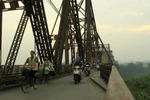 Hà Nội có mưa rào, miền Bắc đón không khí lạnh