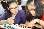Sinh viên kêu trời vì quy định mới về đào tạo liên thông