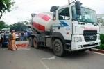 Một phụ nữ mang thai sắp sinh chết thảm dưới bánh xe bồn