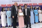  Chuyện về người Mỹ gốc Việt “nặng nợ” với những sinh viên sư phạm nghèo khó