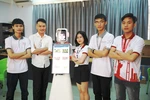 Thầy trò cùng bắt tay chế tạo Robot thông minh phục vụ du khách