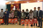 Hải Phòng tặng hơn 300 suất quà, vé xe cho sinh viên về quê ăn Tết