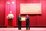 Chủ tịch Ủy ban nhân dân tỉnh Quảng Ninh nhận Huân chương Độc Lập hạng Ba