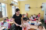 Cô giáo tiểu học 20 năm không ngừng đổi mới phương pháp giảng dạy