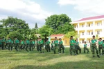 Học sinh Quảng Ninh tập làm chiến sĩ