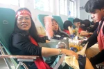 Sinh viên Hải Phòng sôi nổi tham gia hiến máu trong ngày Chủ nhật Đỏ