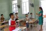 Em nguyện học hành để đẹp mãi ngôi trường Bạch Long Vỹ thân yêu