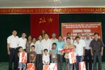 Trao tặng 48 triệu đồng hỗ trợ vốn cho trẻ mồ côi tỉnh Vĩnh Phúc