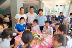 Ngày 20/11 đặt biệt của học sinh THCS Tân Lâm và "bữa cơm tình thầy trò"