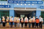 Tết yêu thương về với học sinh khó khăn ở Bưng Riềng